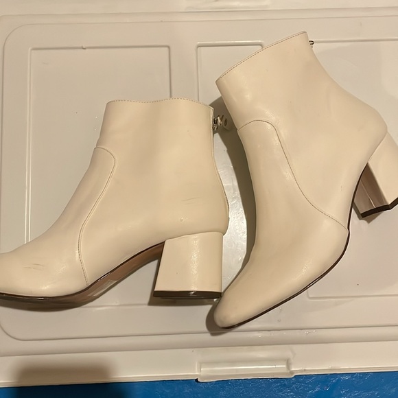 Off-White Urdan Outfitters Boots - Picture 7 of 16